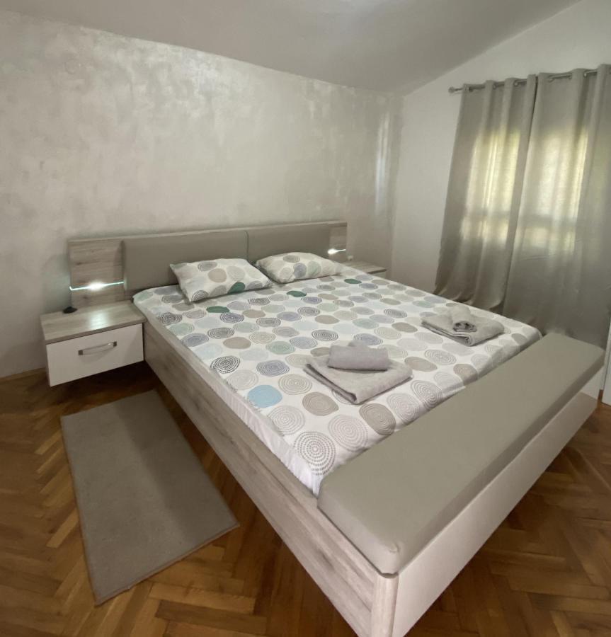 Lux Boka Sea View Apartment كوتور المظهر الخارجي الصورة