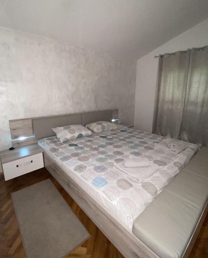 Lux Boka Sea View Apartment كوتور المظهر الخارجي الصورة